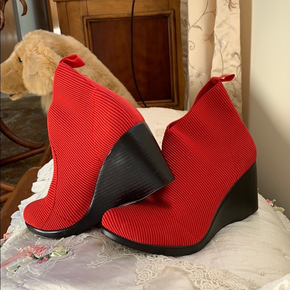 Red booties